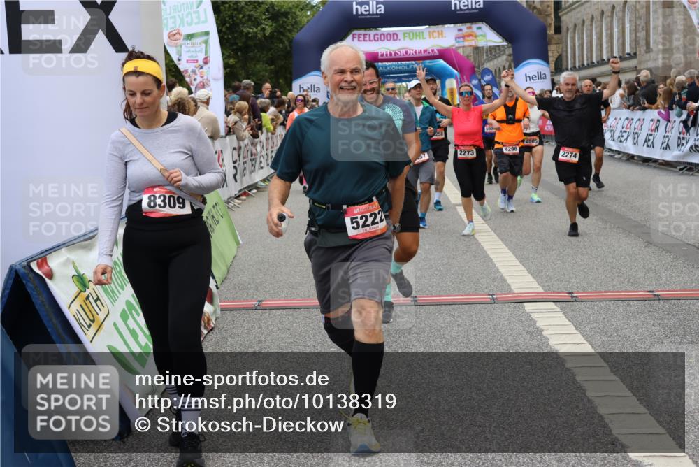 06.09.2026 - CURREX Alsterlauf Strokosch-Dieckow http://msf.ph/oto/10138319 06.09.2026 10:00:21 Ziel 2089, 2273, 2274, 2505, 2856, 2940, 3006, 3506, 3507, 3567, 3574, 3897, 4296, 4578, 5005, 5222, 5536, 5622, 6112, 6241, 6258, 6291, 6457, 8212 meine-sportfotos.de