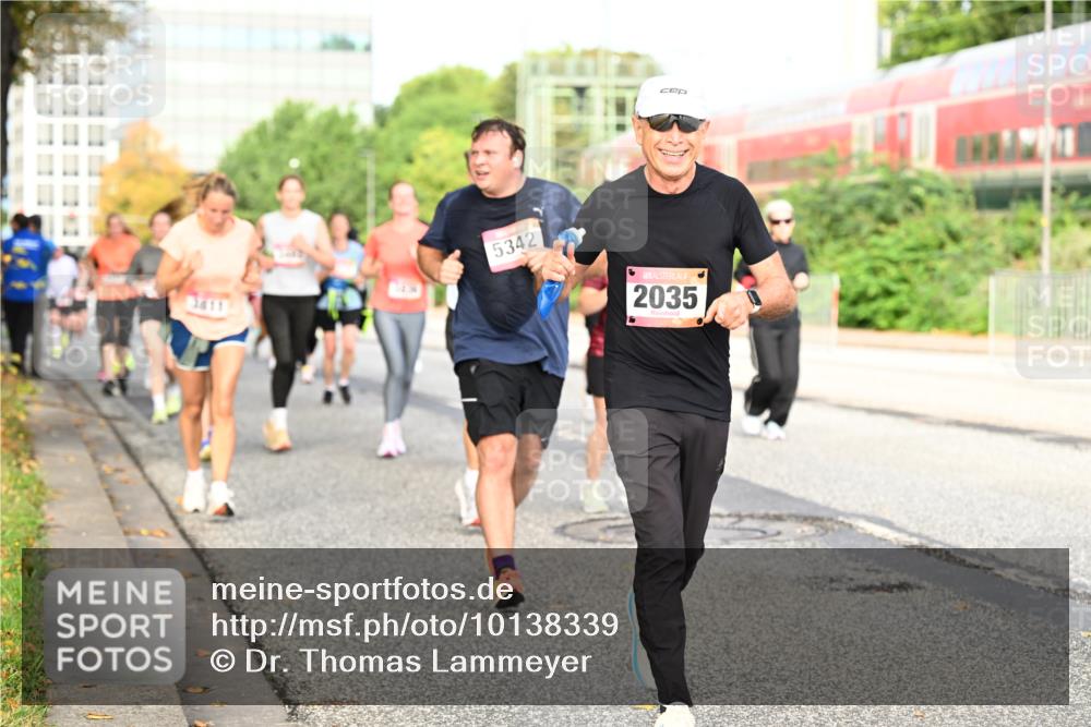 06.09.2026 - CURREX Alsterlauf Dr. Thomas Lammeyer http://msf.ph/oto/10138339 06.09.2026 10:04:37 Laufen 3811, 5342, 2035 meine-sportfotos.de