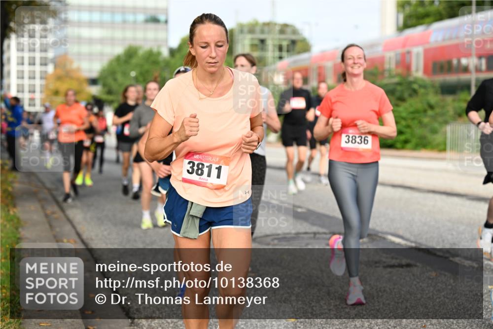 06.09.2026 - CURREX Alsterlauf Dr. Thomas Lammeyer http://msf.ph/oto/10138368 06.09.2026 10:04:41 Laufen 3811, 8, 3836 meine-sportfotos.de
