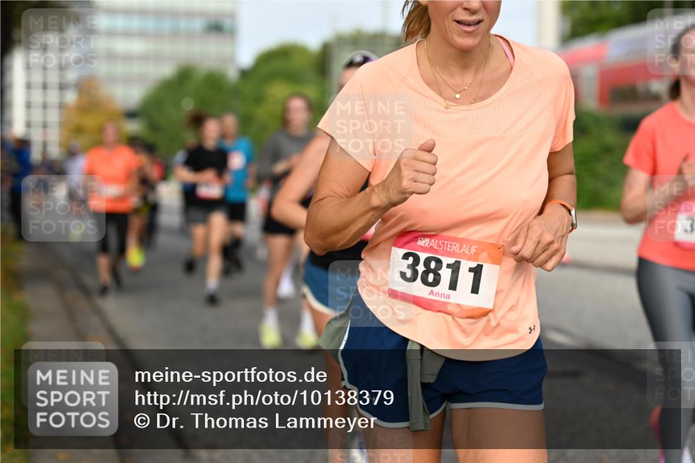 06.09.2026 - CURREX Alsterlauf Dr. Thomas Lammeyer http://msf.ph/oto/10138379 06.09.2026 10:04:41 Laufen 3811, 3 meine-sportfotos.de