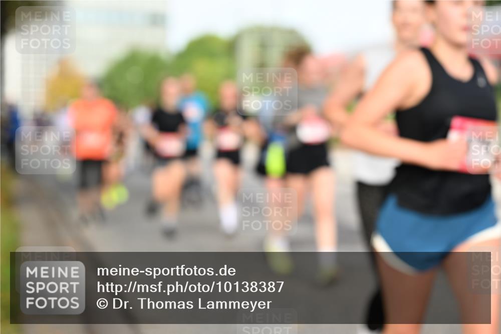 06.09.2026 - CURREX Alsterlauf Dr. Thomas Lammeyer http://msf.ph/oto/10138387 06.09.2026 10:04:42 Laufen  meine-sportfotos.de