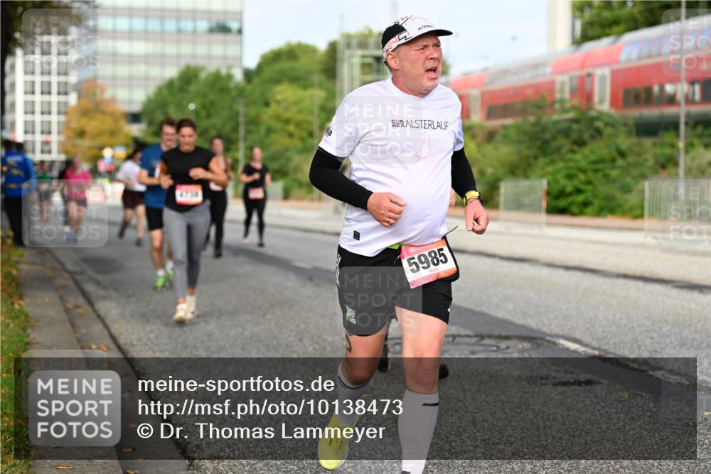 06.09.2026 - CURREX Alsterlauf Dr. Thomas Lammeyer http://msf.ph/oto/10138473 06.09.2026 10:04:50 Laufen 5985 meine-sportfotos.de