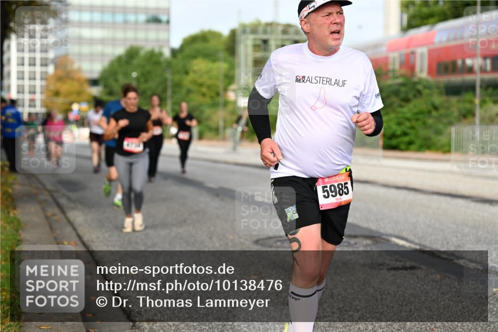 06.09.2026 - CURREX Alsterlauf Dr. Thomas Lammeyer http://msf.ph/oto/10138476 06.09.2026 10:04:50 Laufen 5985 meine-sportfotos.de