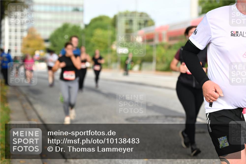 06.09.2026 - CURREX Alsterlauf Dr. Thomas Lammeyer http://msf.ph/oto/10138483 06.09.2026 10:04:51 Laufen  meine-sportfotos.de