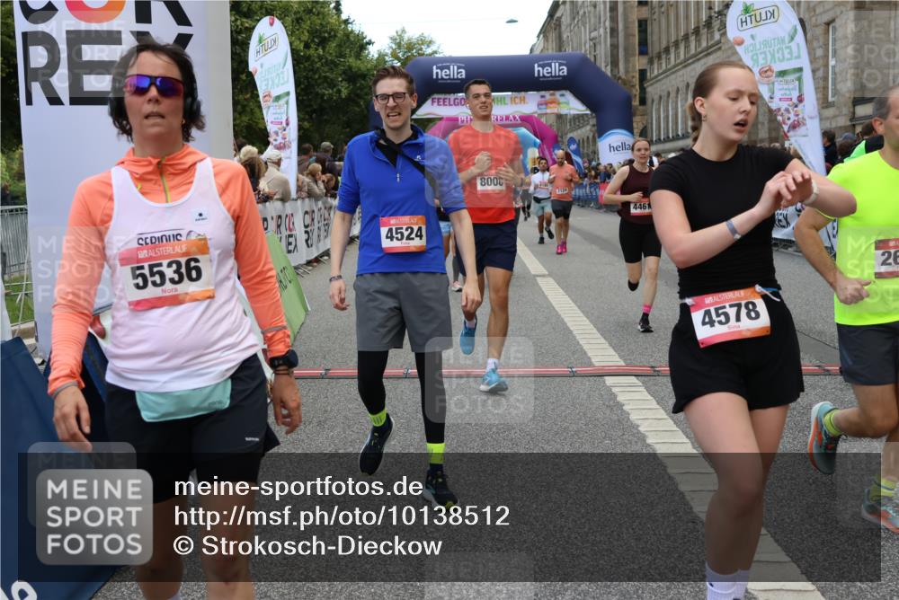 06.09.2026 - CURREX Alsterlauf Strokosch-Dieckow http://msf.ph/oto/10138512 06.09.2026 10:00:30 Ziel 2089, 2124, 2257, 2505, 2545, 2671, 2721, 2856, 4461, 4468, 4524, 4577, 4578, 5005, 5536, 5567, 6180, 6258, 6291, 6436, 8008, 8063, 8318 meine-sportfotos.de