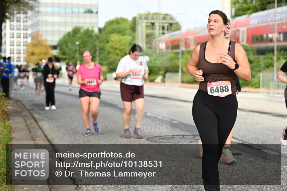 06.09.2026 - CURREX Alsterlauf Dr. Thomas Lammeyer http://msf.ph/oto/10138531 06.09.2026 10:04:57 Laufen 5942, 6488 meine-sportfotos.de