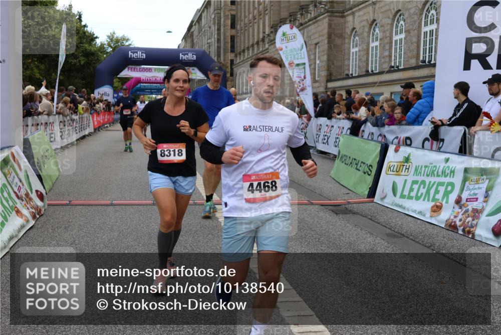 06.09.2026 - CURREX Alsterlauf Strokosch-Dieckow http://msf.ph/oto/10138540 06.09.2026 10:00:33 Ziel 2124, 2257, 2545, 2671, 2721, 3848, 4461, 4468, 4524, 4577, 4900, 5467, 5567, 5832, 5833, 6180, 6187, 6436, 8008, 8063, 8318 meine-sportfotos.de