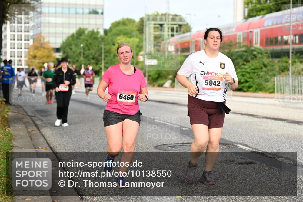 06.09.2026 - CURREX Alsterlauf Dr. Thomas Lammeyer http://msf.ph/oto/10138550 06.09.2026 10:04:59 Laufen 30, 6460, 24, 5942 meine-sportfotos.de