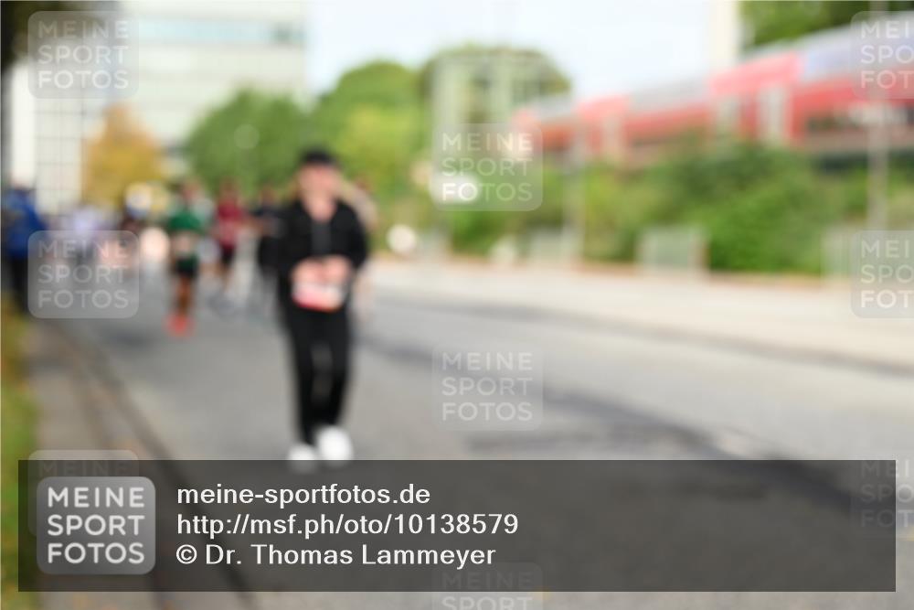 06.09.2026 - CURREX Alsterlauf Dr. Thomas Lammeyer http://msf.ph/oto/10138579 06.09.2026 10:05:01 Laufen  meine-sportfotos.de