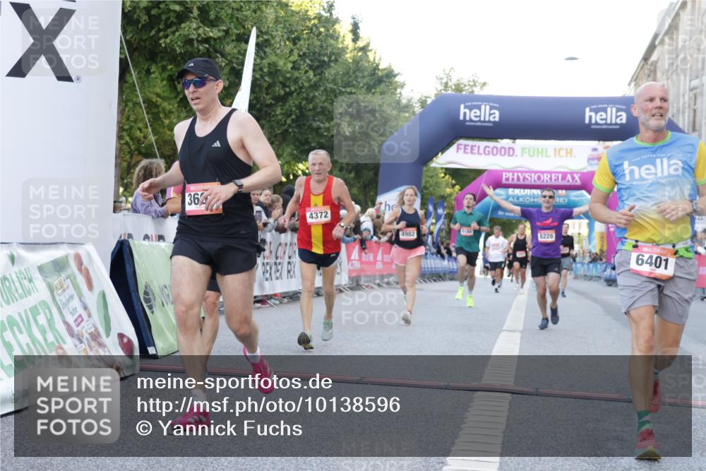 06.09.2026 - CURREX Alsterlauf Yannick Fuchs http://msf.ph/oto/10138596 06.09.2026 09:45:42 Ziel 2615, 2673, 3149, 3602, 4372, 4982, 5697, 6013, 6186, 6401, 6449, 6450, 8192, 8228 meine-sportfotos.de