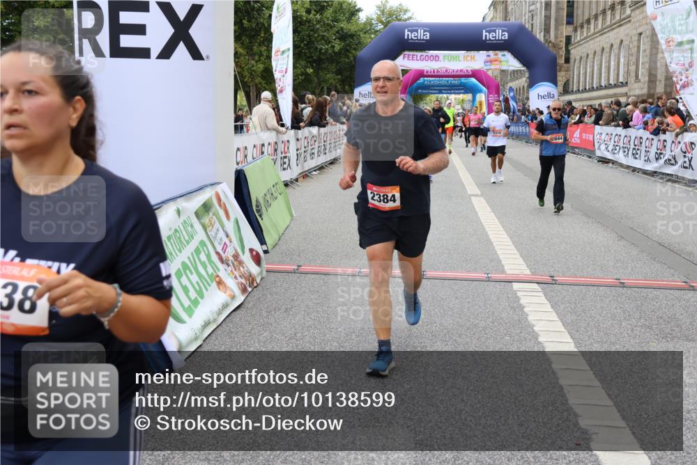 06.09.2026 - CURREX Alsterlauf Strokosch-Dieckow http://msf.ph/oto/10138599 06.09.2026 10:14:33 Ziel 2138, 2384, 2421, 2644, 3829, 4036, 4683, 4885, 5002, 5255, 5310, 5449, 6444 meine-sportfotos.de