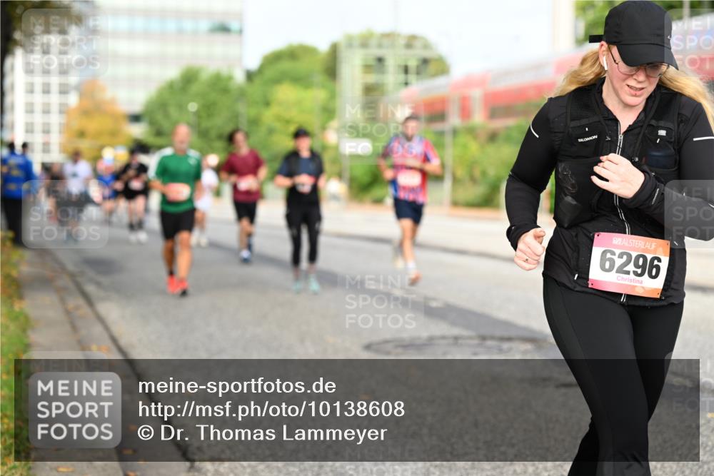 06.09.2026 - CURREX Alsterlauf Dr. Thomas Lammeyer http://msf.ph/oto/10138608 06.09.2026 10:05:04 Laufen 6296 meine-sportfotos.de
