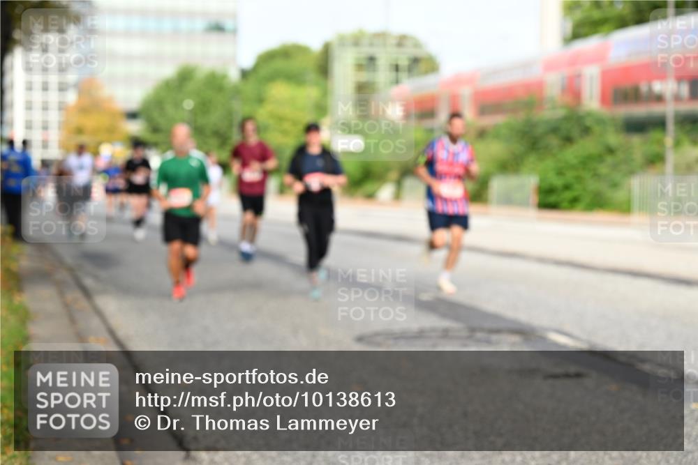 06.09.2026 - CURREX Alsterlauf Dr. Thomas Lammeyer http://msf.ph/oto/10138613 06.09.2026 10:05:05 Laufen  meine-sportfotos.de
