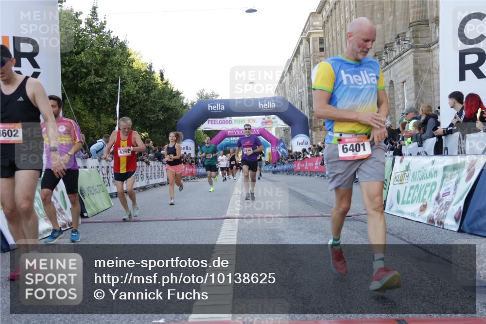 06.09.2026 - CURREX Alsterlauf Yannick Fuchs http://msf.ph/oto/10138625 06.09.2026 09:45:43 Ziel 2615, 2673, 3149, 3602, 4372, 4982, 5697, 6013, 6186, 6401, 6449, 8192, 8228 meine-sportfotos.de