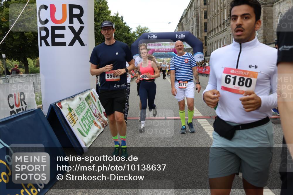 06.09.2026 - CURREX Alsterlauf Strokosch-Dieckow http://msf.ph/oto/10138637 06.09.2026 10:00:37 Ziel 2124, 2545, 2721, 3837, 3848, 3979, 4461, 4468, 4577, 4900, 5467, 5567, 5832, 5833, 6180, 6187, 6436, 8063, 8318 meine-sportfotos.de