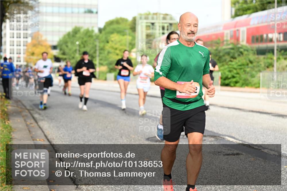 06.09.2026 - CURREX Alsterlauf Dr. Thomas Lammeyer http://msf.ph/oto/10138653 06.09.2026 10:05:08 Laufen  meine-sportfotos.de