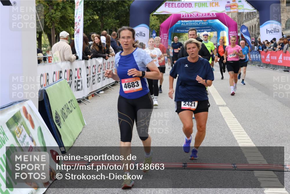06.09.2026 - CURREX Alsterlauf Strokosch-Dieckow http://msf.ph/oto/10138663 06.09.2026 10:14:37 Ziel 2138, 2384, 2421, 2644, 3624, 3829, 3907, 4683, 5310, 5965, 6158, 6444 meine-sportfotos.de