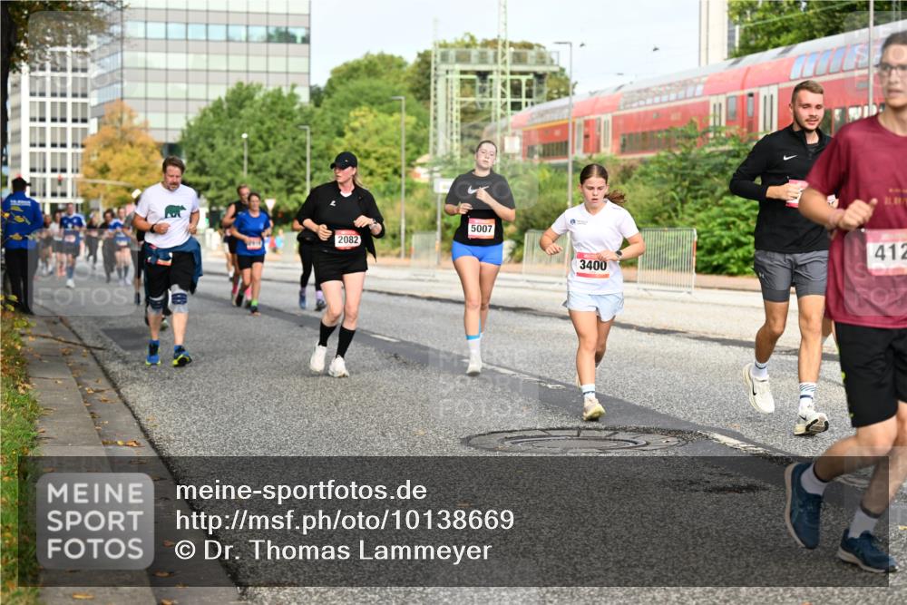 06.09.2026 - CURREX Alsterlauf Dr. Thomas Lammeyer http://msf.ph/oto/10138669 06.09.2026 10:05:10 Laufen 5007, 2082, 412, 3400 meine-sportfotos.de