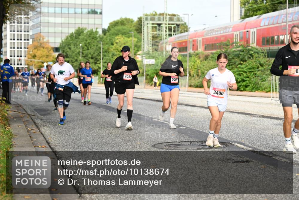06.09.2026 - CURREX Alsterlauf Dr. Thomas Lammeyer http://msf.ph/oto/10138674 06.09.2026 10:05:10 Laufen 2082, 5007, 2910, 3400, 85 meine-sportfotos.de