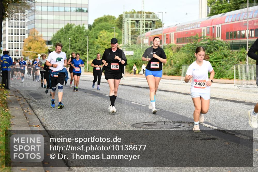06.09.2026 - CURREX Alsterlauf Dr. Thomas Lammeyer http://msf.ph/oto/10138677 06.09.2026 10:05:11 Laufen 2082, 2919, 5007, 3400 meine-sportfotos.de