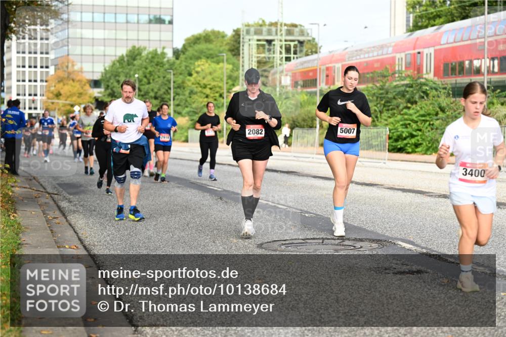 06.09.2026 - CURREX Alsterlauf Dr. Thomas Lammeyer http://msf.ph/oto/10138684 06.09.2026 10:05:11 Laufen 2082, 2919, 5007, 3400 meine-sportfotos.de