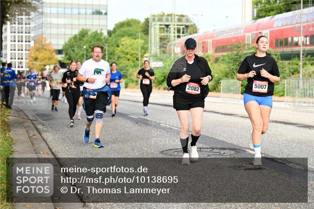 06.09.2026 - CURREX Alsterlauf Dr. Thomas Lammeyer http://msf.ph/oto/10138695 06.09.2026 10:05:12 Laufen 2910, 2082, 5007 meine-sportfotos.de