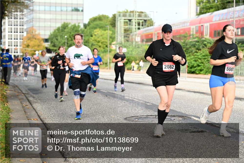 06.09.2026 - CURREX Alsterlauf Dr. Thomas Lammeyer http://msf.ph/oto/10138699 06.09.2026 10:05:13 Laufen 2918, 2082, 5007 meine-sportfotos.de