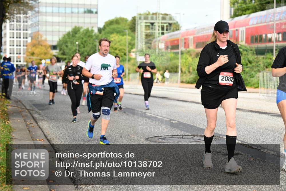 06.09.2026 - CURREX Alsterlauf Dr. Thomas Lammeyer http://msf.ph/oto/10138702 06.09.2026 10:05:13 Laufen 2082 meine-sportfotos.de
