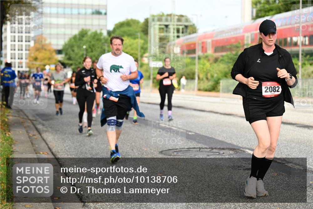 06.09.2026 - CURREX Alsterlauf Dr. Thomas Lammeyer http://msf.ph/oto/10138706 06.09.2026 10:05:13 Laufen 2082 meine-sportfotos.de