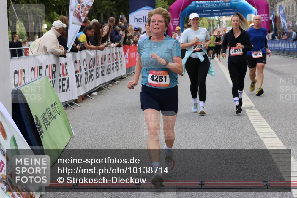 06.09.2026 - CURREX Alsterlauf Strokosch-Dieckow http://msf.ph/oto/10138714 06.09.2026 10:14:57 Ziel 2860, 3121, 3134, 3614, 3630, 3631, 4281, 4488, 4528, 4649, 5036, 5616, 5802, 5896, 6015 meine-sportfotos.de