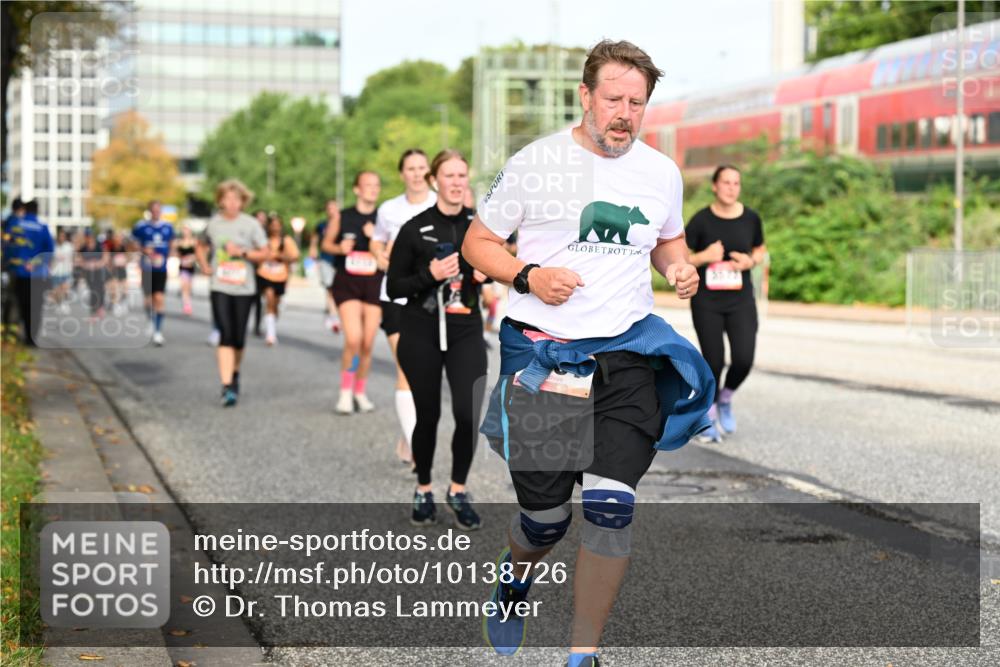 06.09.2026 - CURREX Alsterlauf Dr. Thomas Lammeyer http://msf.ph/oto/10138726 06.09.2026 10:05:15 Laufen  meine-sportfotos.de