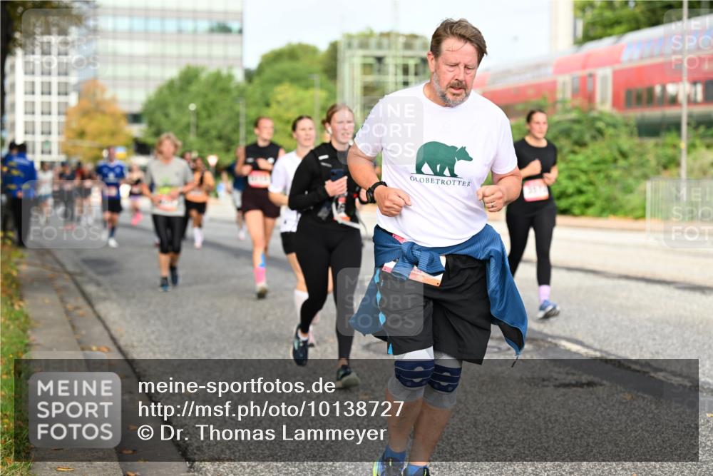06.09.2026 - CURREX Alsterlauf Dr. Thomas Lammeyer http://msf.ph/oto/10138727 06.09.2026 10:05:15 Laufen  meine-sportfotos.de