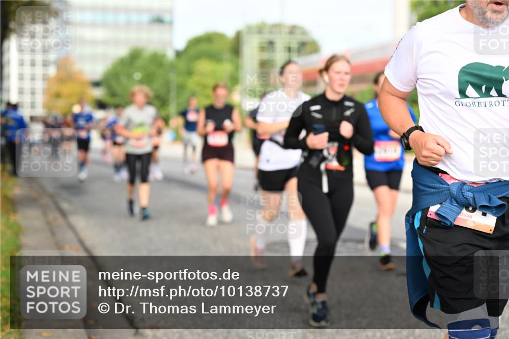 06.09.2026 - CURREX Alsterlauf Dr. Thomas Lammeyer http://msf.ph/oto/10138737 06.09.2026 10:05:16 Laufen  meine-sportfotos.de