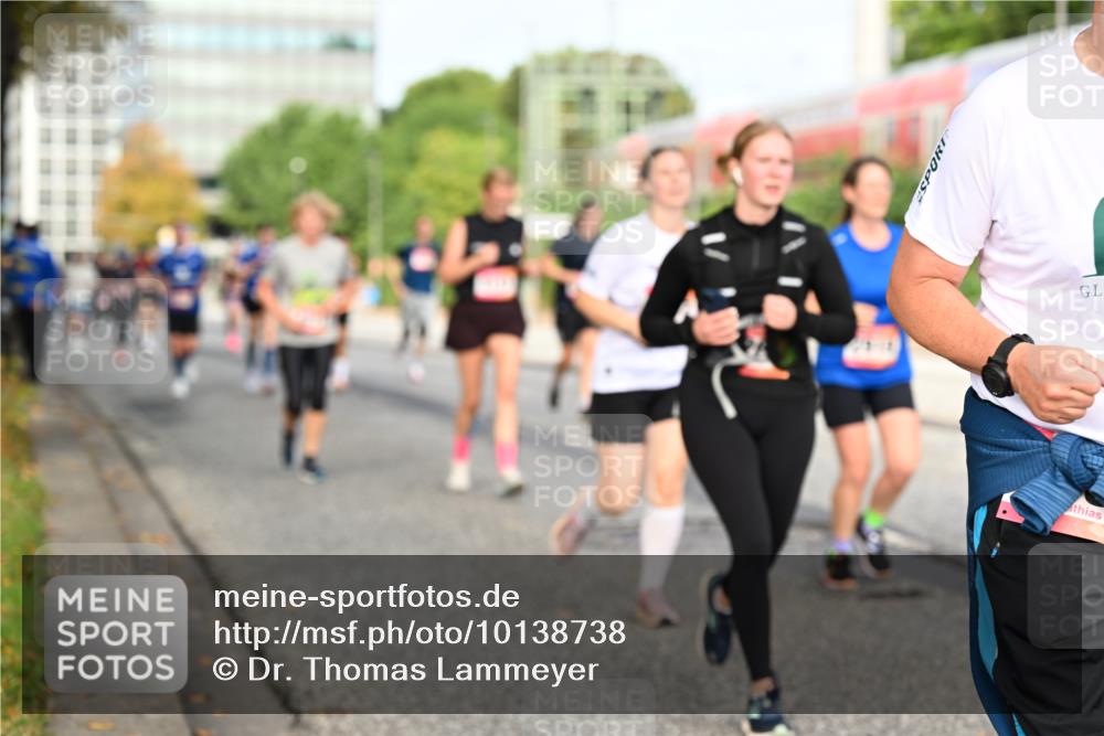 06.09.2026 - CURREX Alsterlauf Dr. Thomas Lammeyer http://msf.ph/oto/10138738 06.09.2026 10:05:16 Laufen  meine-sportfotos.de