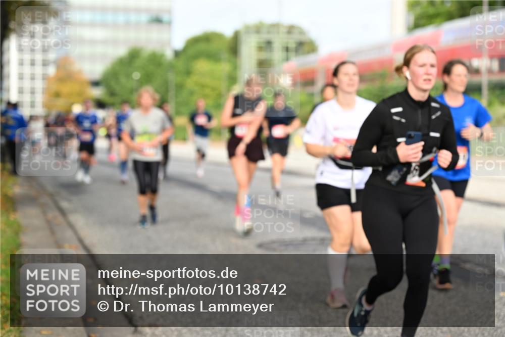 06.09.2026 - CURREX Alsterlauf Dr. Thomas Lammeyer http://msf.ph/oto/10138742 06.09.2026 10:05:17 Laufen  meine-sportfotos.de