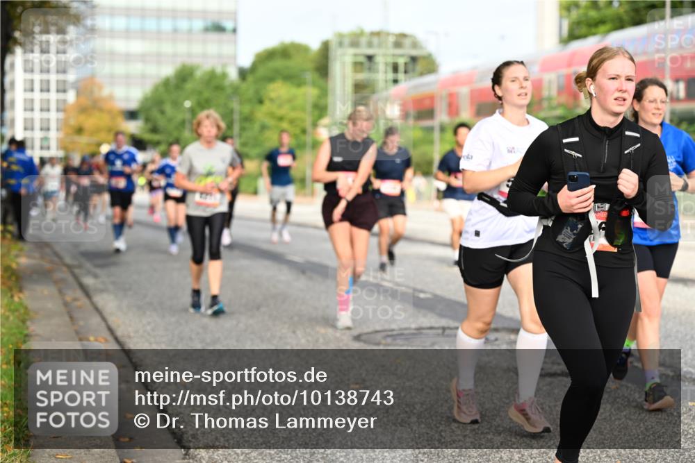 06.09.2026 - CURREX Alsterlauf Dr. Thomas Lammeyer http://msf.ph/oto/10138743 06.09.2026 10:05:17 Laufen 1, 1 meine-sportfotos.de