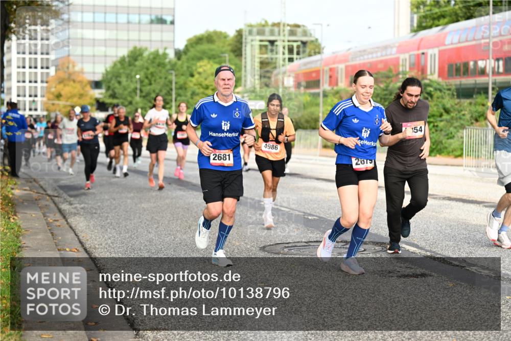 06.09.2026 - CURREX Alsterlauf Dr. Thomas Lammeyer http://msf.ph/oto/10138796 06.09.2026 10:05:22 Laufen 54, 4986, 2681, 267 meine-sportfotos.de