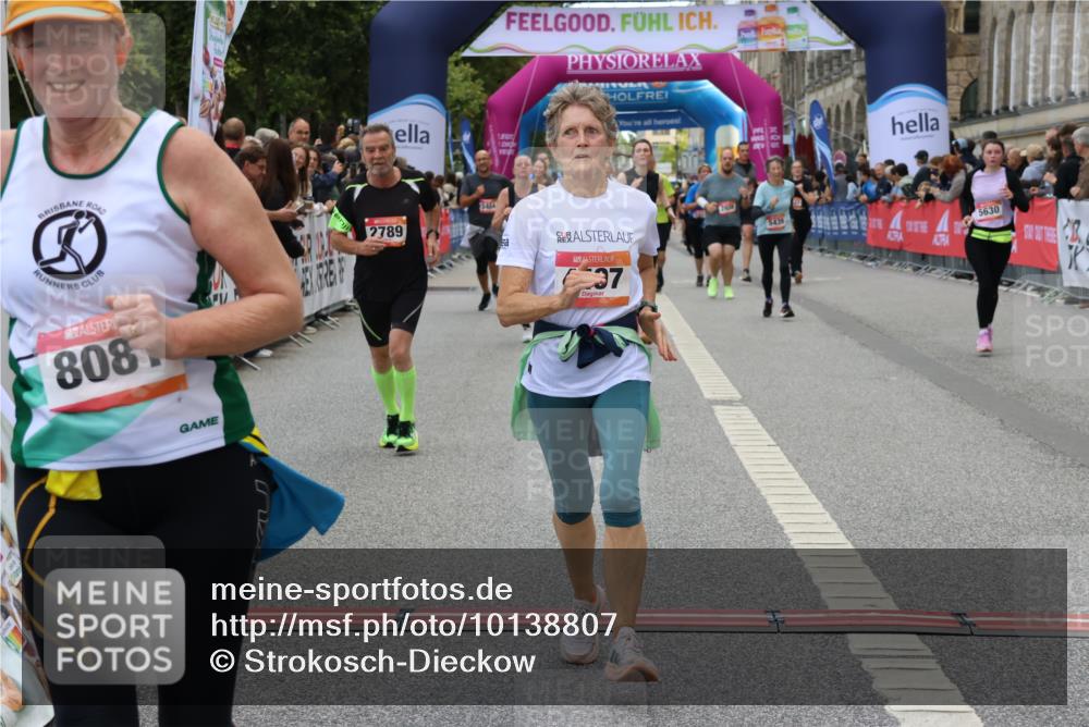 06.09.2026 - CURREX Alsterlauf Strokosch-Dieckow http://msf.ph/oto/10138807 06.09.2026 10:15:06 Ziel 2789, 2860, 3023, 3134, 3454, 3614, 3630, 3631, 4497, 5439, 5630, 5966, 8081 meine-sportfotos.de