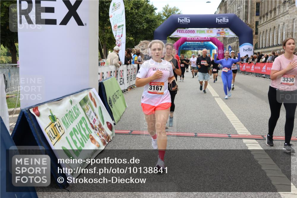 06.09.2026 - CURREX Alsterlauf Strokosch-Dieckow http://msf.ph/oto/10138841 06.09.2026 10:16:46 Ziel 2328, 2454, 2578, 2736, 2859, 3167, 3169, 3290, 3330, 3633, 3645, 4123, 4220, 4353, 4613, 5307, 5308, 5672, 5859, 8102 meine-sportfotos.de
