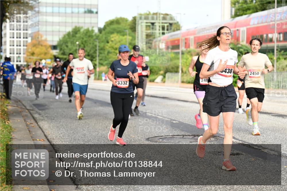 06.09.2026 - CURREX Alsterlauf Dr. Thomas Lammeyer http://msf.ph/oto/10138844 06.09.2026 10:05:27 Laufen 3132, 3332, 248, 438, 2450 meine-sportfotos.de