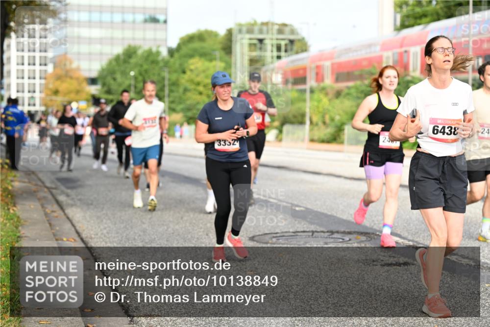 06.09.2026 - CURREX Alsterlauf Dr. Thomas Lammeyer http://msf.ph/oto/10138849 06.09.2026 10:05:27 Laufen 24, 3352, 11, 6438, 24 meine-sportfotos.de