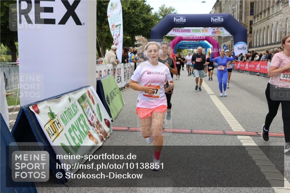 06.09.2026 - CURREX Alsterlauf Strokosch-Dieckow http://msf.ph/oto/10138851 06.09.2026 10:16:46 Ziel 2328, 2454, 2578, 2736, 2859, 3167, 3169, 3290, 3330, 3633, 3645, 4123, 4220, 4353, 4613, 5307, 5308, 5672, 5859, 8102 meine-sportfotos.de