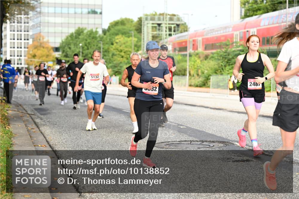 06.09.2026 - CURREX Alsterlauf Dr. Thomas Lammeyer http://msf.ph/oto/10138852 06.09.2026 10:05:27 Laufen 5132, 32, 2487, 201 meine-sportfotos.de