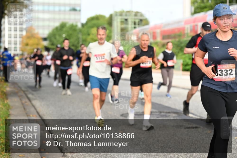 06.09.2026 - CURREX Alsterlauf Dr. Thomas Lammeyer http://msf.ph/oto/10138866 06.09.2026 10:05:29 Laufen 3132, 332 meine-sportfotos.de