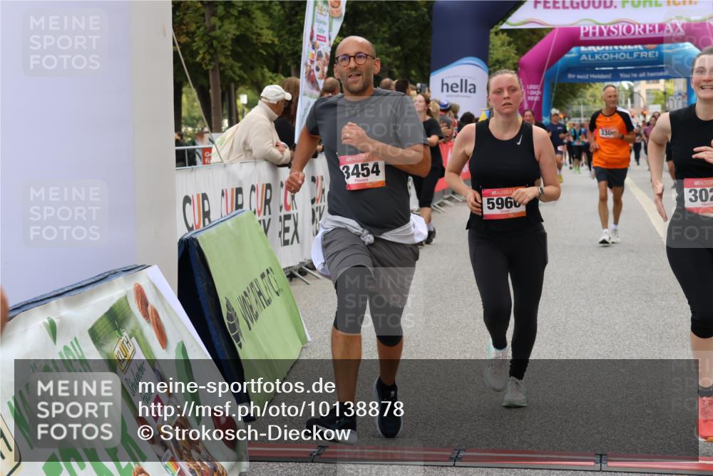 06.09.2026 - CURREX Alsterlauf Strokosch-Dieckow http://msf.ph/oto/10138878 06.09.2026 10:15:10 Ziel 2789, 2794, 2871, 2938, 3023, 3027, 3302, 3454, 4497, 5439, 5630, 5966, 6408, 8081 meine-sportfotos.de