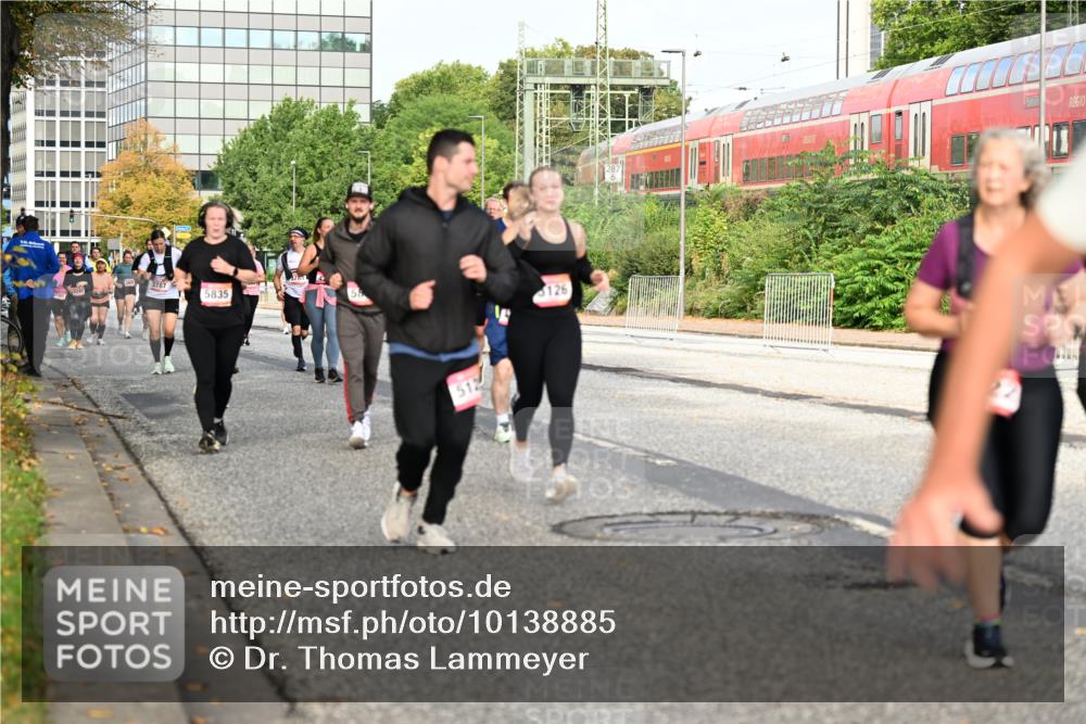 06.09.2026 - CURREX Alsterlauf Dr. Thomas Lammeyer http://msf.ph/oto/10138885 06.09.2026 10:05:31 Laufen 3787, 5835, 512, 126 meine-sportfotos.de