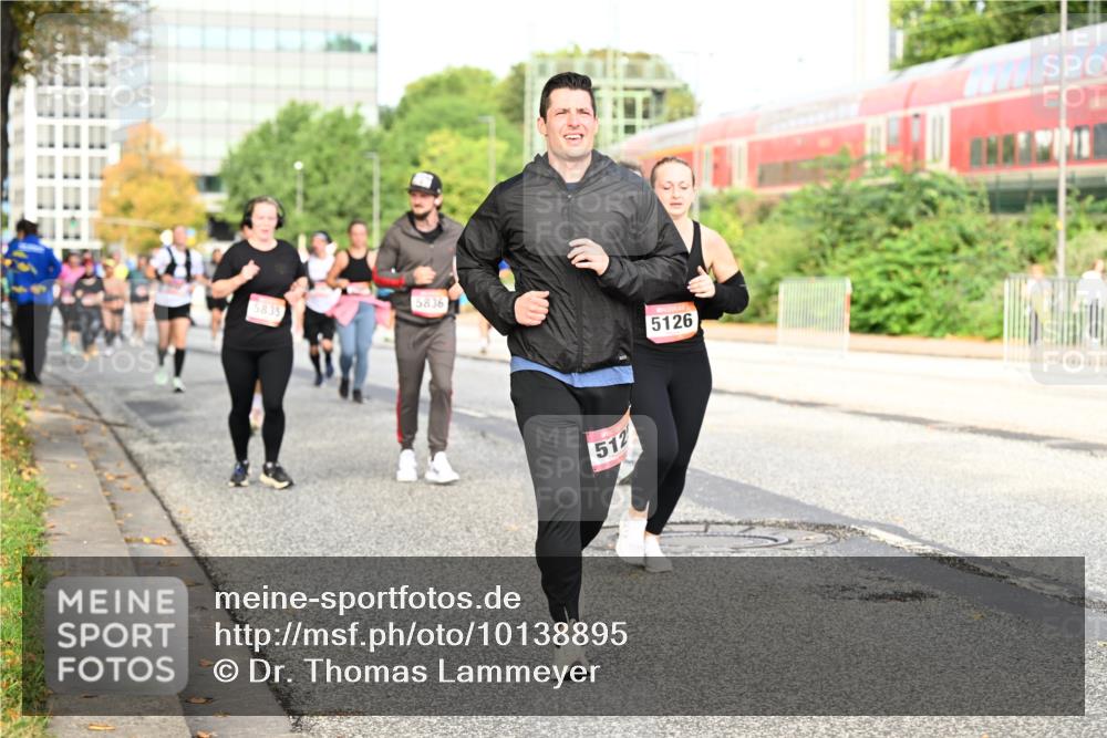 06.09.2026 - CURREX Alsterlauf Dr. Thomas Lammeyer http://msf.ph/oto/10138895 06.09.2026 10:05:32 Laufen 5835, 5836, 5126, 512 meine-sportfotos.de