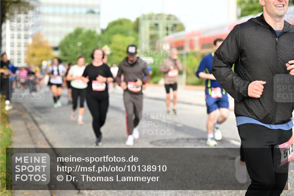 06.09.2026 - CURREX Alsterlauf Dr. Thomas Lammeyer http://msf.ph/oto/10138910 06.09.2026 10:05:34 Laufen 512, 0 meine-sportfotos.de