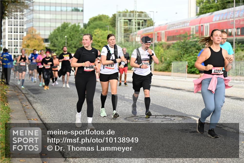 06.09.2026 - CURREX Alsterlauf Dr. Thomas Lammeyer http://msf.ph/oto/10138949 06.09.2026 10:05:38 Laufen 0466, 3787, 3785, 4232 meine-sportfotos.de