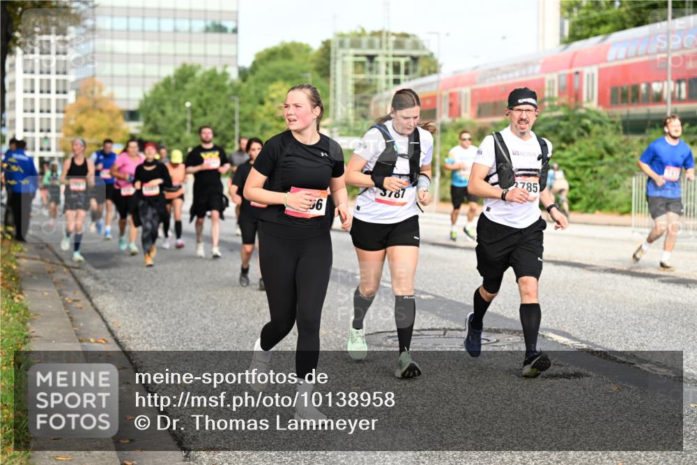 06.09.2026 - CURREX Alsterlauf Dr. Thomas Lammeyer http://msf.ph/oto/10138958 06.09.2026 10:05:39 Laufen 56, 3787, 785 meine-sportfotos.de